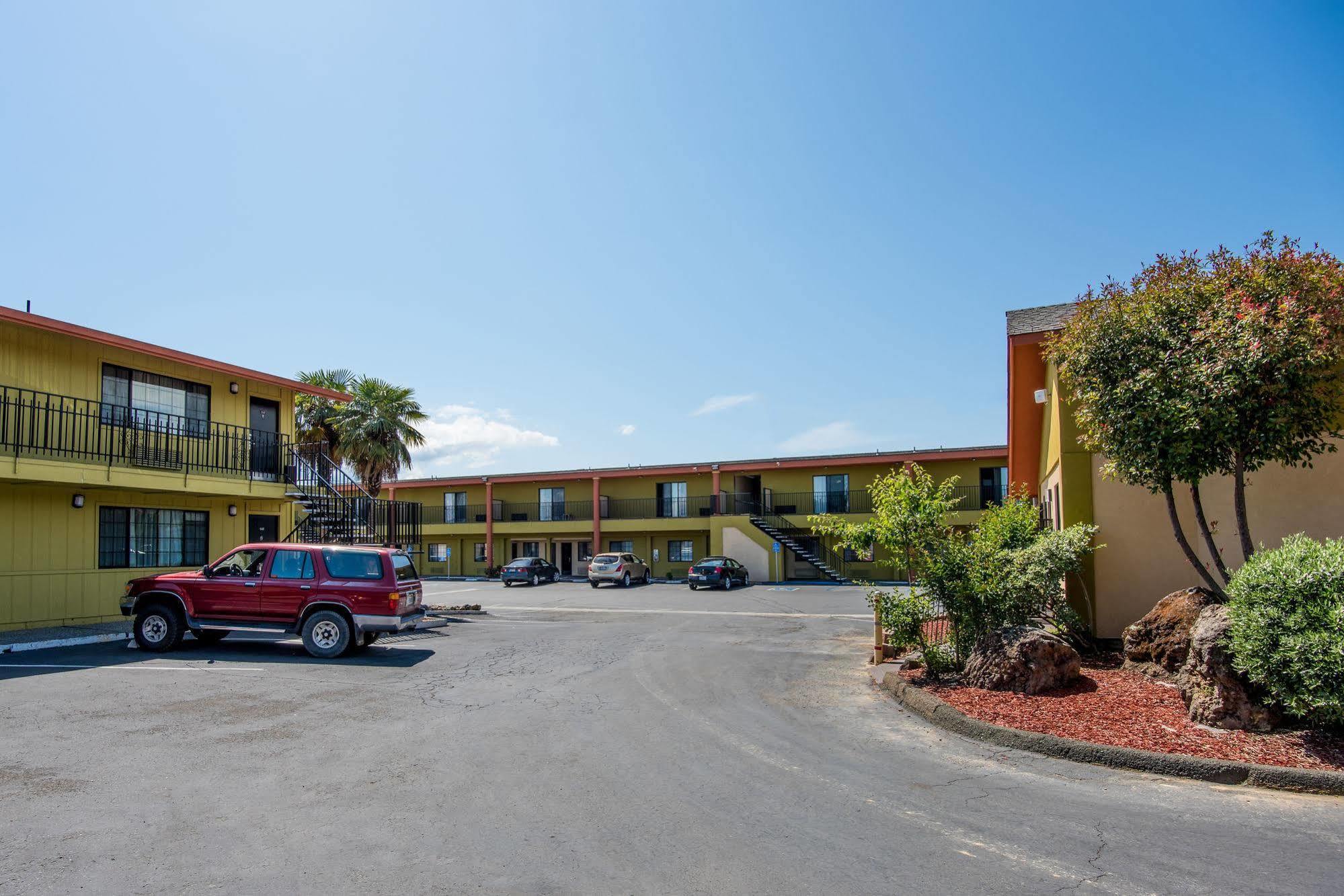 Motel 6-Ukiah, Ca - North Exterior photo